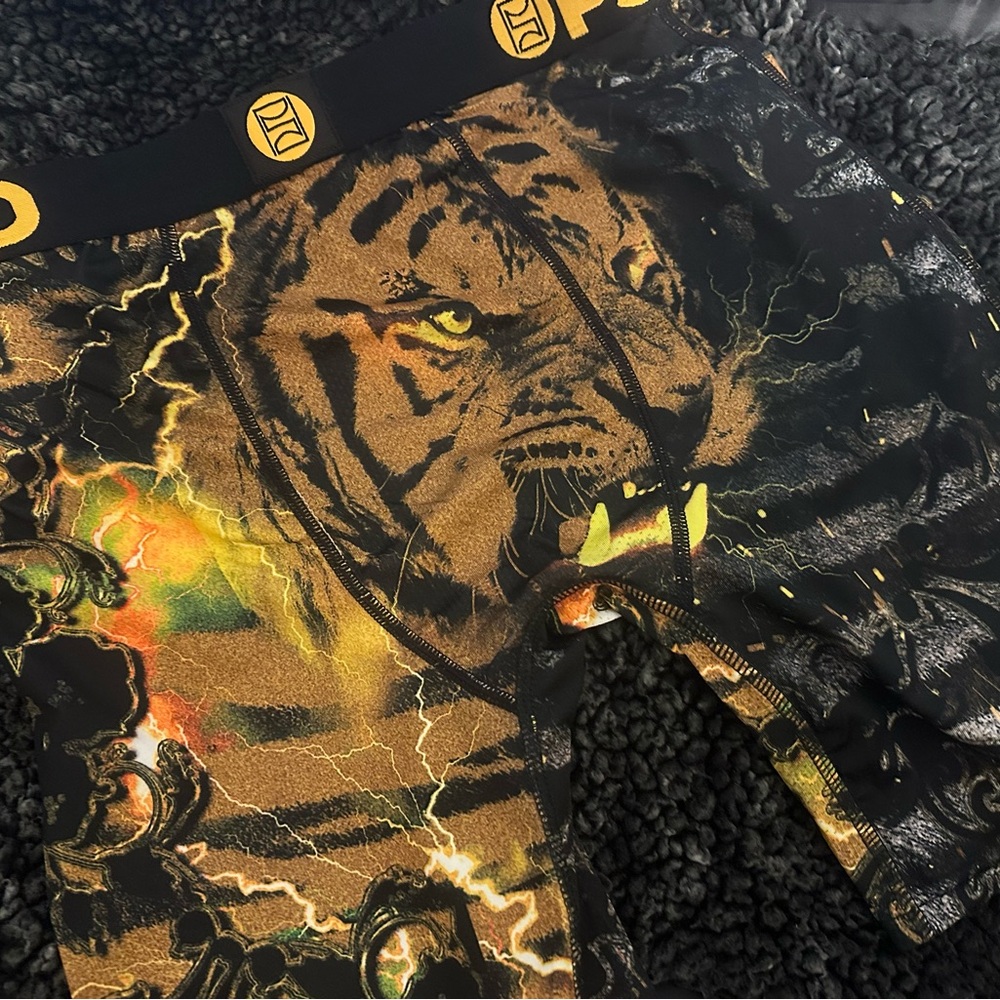 NEW PSD Men's THUNDERCAT Tiger Print Boxer Briefs Sz SMALL